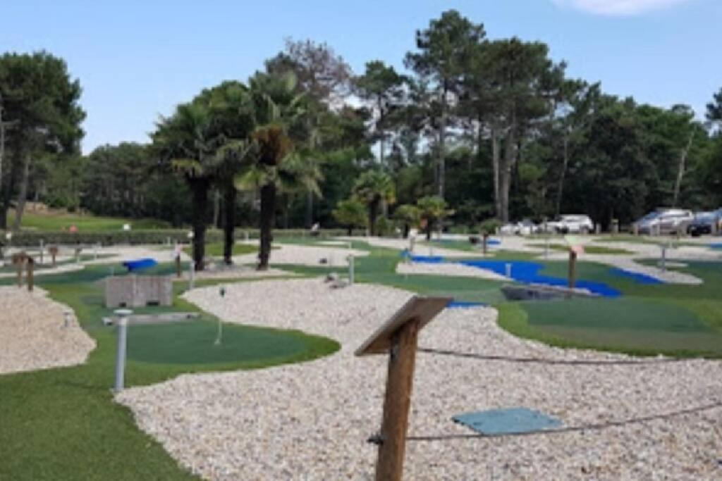 Holidays Resort Domaine Du Golf Piscine Chauffee D' Avril Au 1Er Octobre En Lisiere De Foret Avec Vue Sur La Pinede Lacanau-Ocean 외부 사진