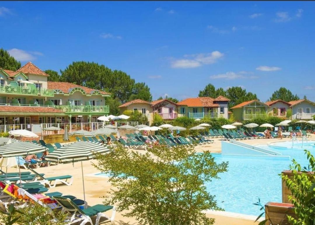 Holidays Resort Domaine Du Golf Piscine Chauffee D' Avril Au 1Er Octobre En Lisiere De Foret Avec Vue Sur La Pinede Lacanau-Ocean 외부 사진